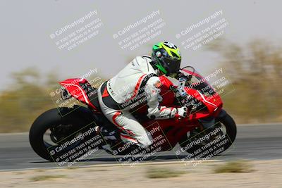 media/Mar-28-2022-Superbike Trackdays (Mon) [[b8603d0f67]]/Open Track Time/Turn 3 Inside/